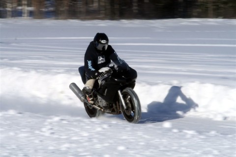 Saveti za bezbednu vožnju motocikla tokom zime